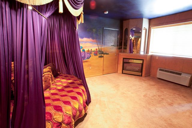 Arabian Nights Suite - Black Swan Inn